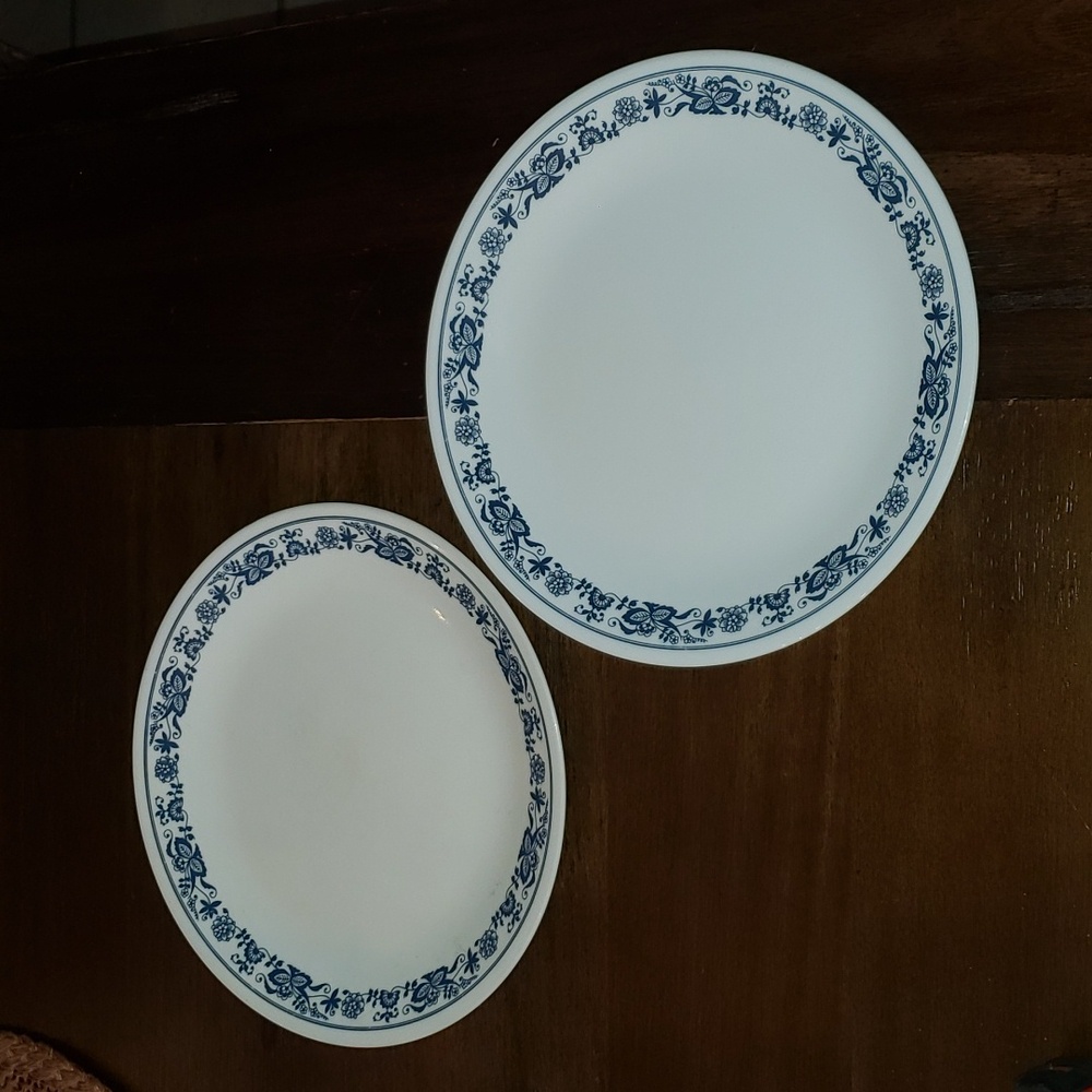 Corelle Old Time Blue Dinner Plates Set of Two
